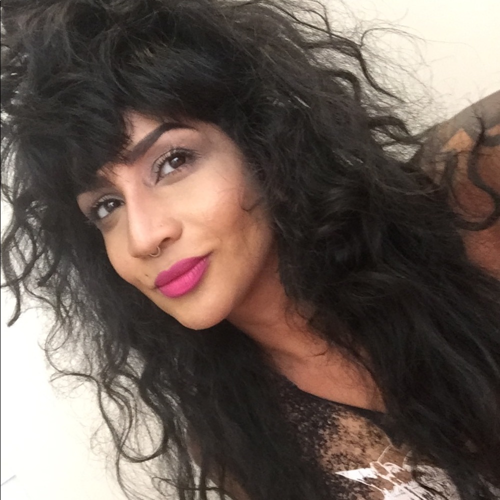 Meet your Posher, Sarja